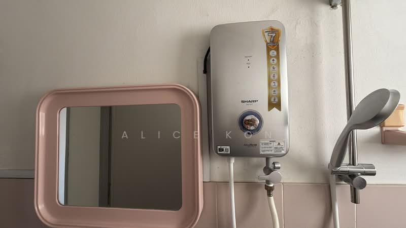 Condominium for Rent at Vista Perdana - Alice Kon - Bathroom - PropertyGuru.com.my