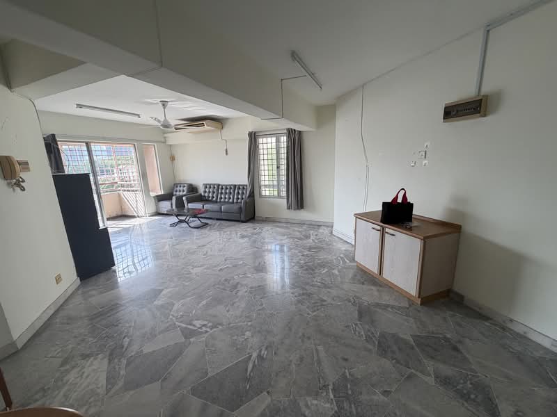 Condominium for Rent at Vista Perdana - Alice Kon - Living Room - PropertyGuru.com.my