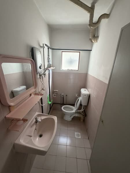 Condominium for Rent at Vista Perdana - Alice Kon - Bathroom - PropertyGuru.com.my