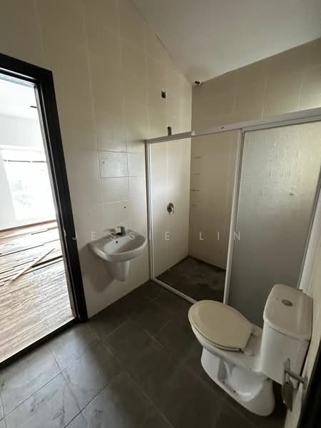 Desa Tiara untuk Untuk Dijual - RM 2,980,000, Mac 2026 - Bathroom - PropertyGuru.com.my