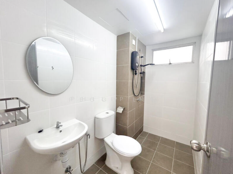 D'Cassia untuk Untuk Disewa - RM 1,200 /bulan, Mac 2026 - Bathroom - PropertyGuru.com.my