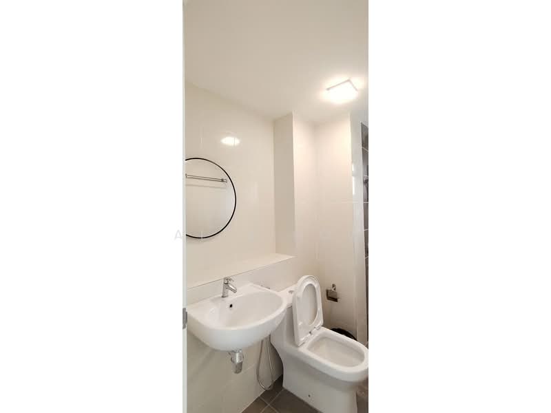 Permas Ville Apartment untuk Untuk Disewa - RM 1,700 /bulan, Mac 2026 - Bathroom - PropertyGuru.com.my