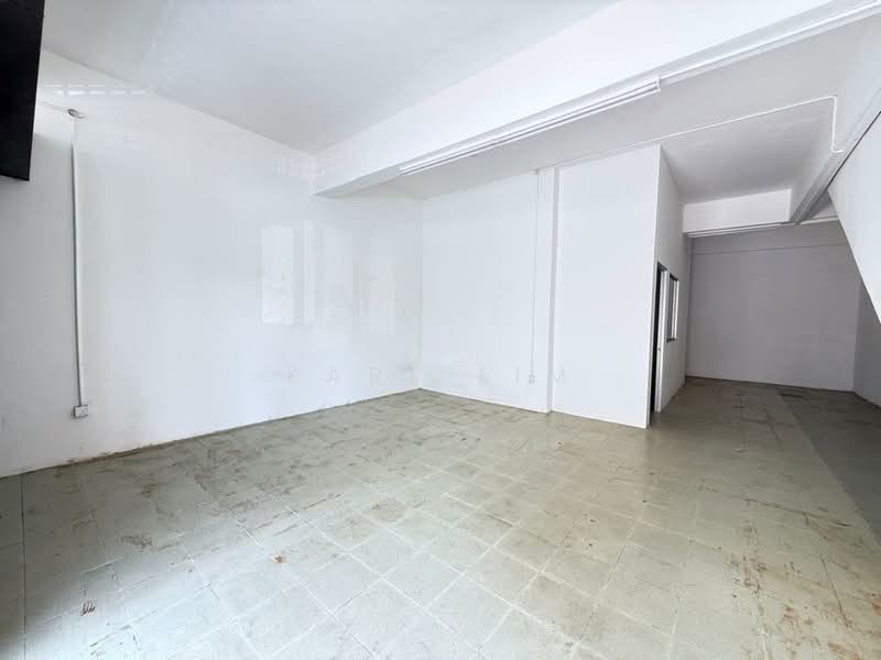 Shop for Rent in Taman Daya (Johor Bahru) - Karl Lim - Interior - PropertyGuru.com.my