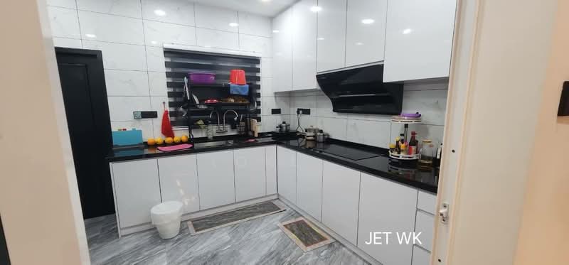 2-storey Terraced House for Sale in Setia Alam (Selangor) - Loke . - Kitchen - PropertyGuru.com.my