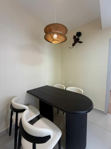 Midas @ Seri Alam untuk Untuk Disewa - RM 2,500 /bulan, Mac 2026 - Dining Room - PropertyGuru.com.my