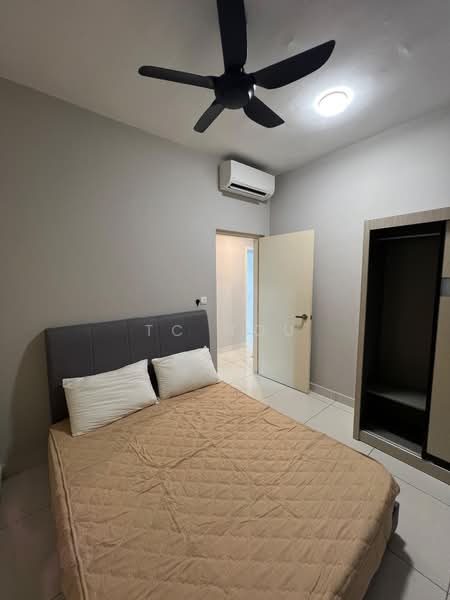 Service Residence for Sale at Parc 3 - TC Hou - Bedroom - PropertyGuru.com.my