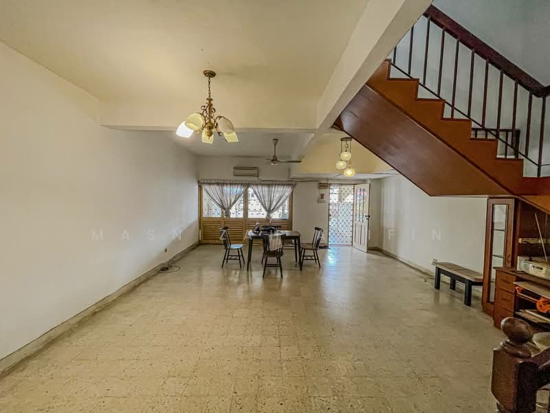 2-storey Terraced House for Sale in Gombak (Kuala Lumpur) - Masnizah Arifin - Living Room - PropertyGuru.com.my