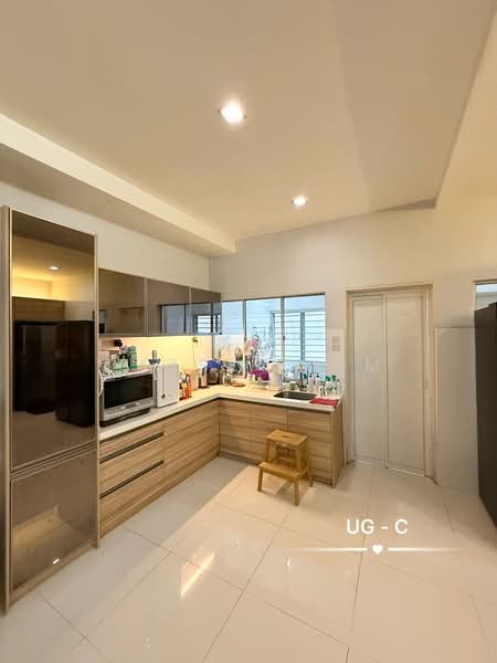 Setia Alam untuk Untuk Dijual - RM 750,000, Mac 2026 - Kitchen - PropertyGuru.com.my