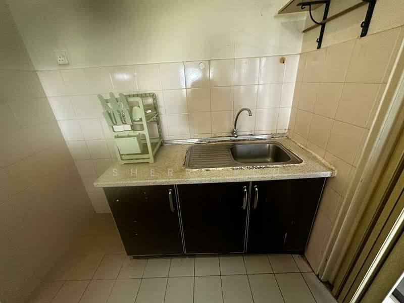 D'aman Crimson untuk Untuk Dijual - RM 368,000, Mac 2026 - Kitchen - PropertyGuru.com.my