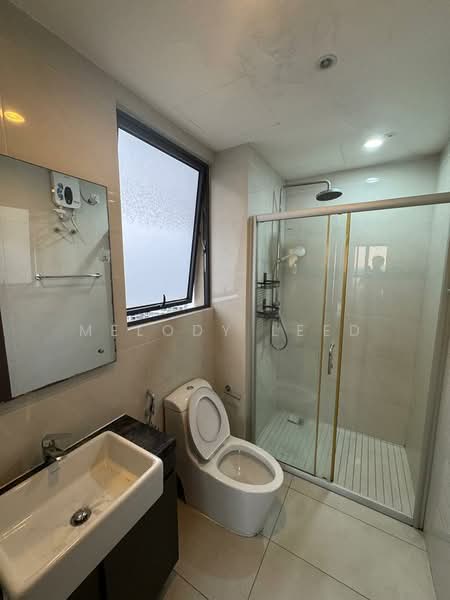 Bay Laurel @ Country Garden Danga Bay untuk Untuk Disewa - RM 3,000 /bulan, Mac 2026 - Bathroom - PropertyGuru.com.my
