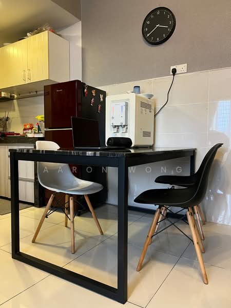 Service Residence for Sale at Livia Residence @ C180 - Aaron Wong - Kitchen - PropertyGuru.com.my