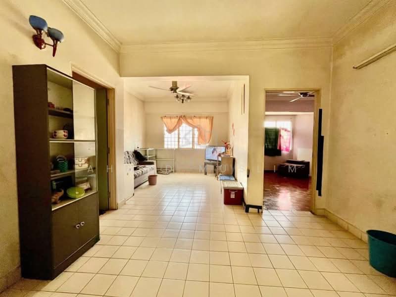 Prisma Perdana untuk Untuk Dijual - RM 289,000, Mac 2026 - Living Room - PropertyGuru.com.my