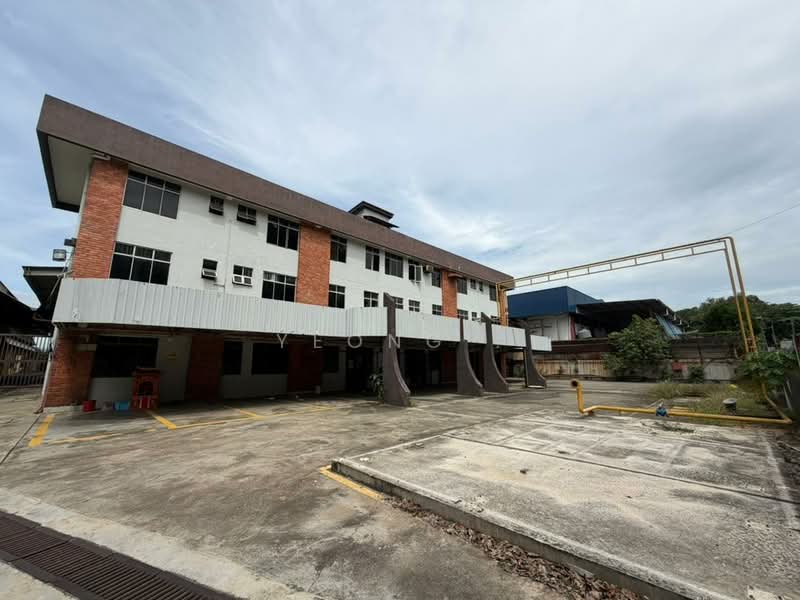 Factory for Rent in Kawasan Perindustrian Ayer Keroh (Ayer Keroh) - Yeong . - Exterior - PropertyGuru.com.my