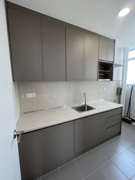 Tuan Residency untuk Untuk Disewa - RM 2,000 /bulan, Mac 2026 - Kitchen - PropertyGuru.com.my