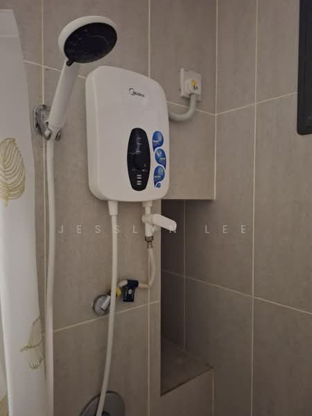 MKH Boulevard II untuk Untuk Disewa - RM 2,000 /bulan, Mac 2026 - Bathroom - PropertyGuru.com.my