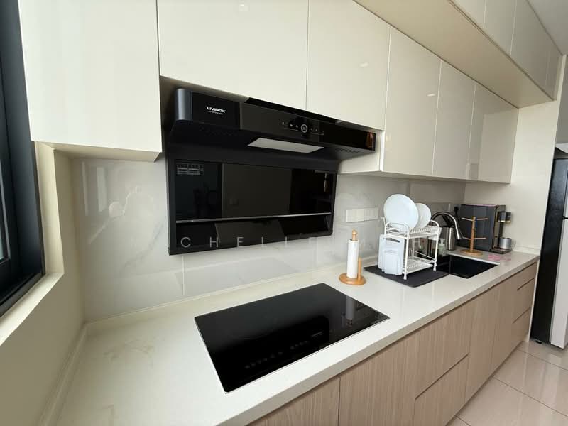 Condominium for Sale at Queens Residences Q1 @ Queens Waterfront - Michelle Mah - Kitchen - PropertyGuru.com.my