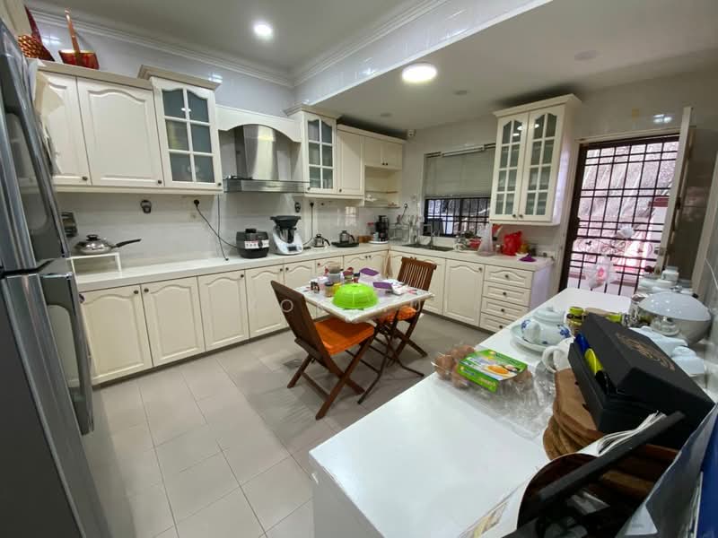 Semi-Detached House for Sale in Taman Impian Emas (Skudai) - Kok Hui - Kitchen - PropertyGuru.com.my