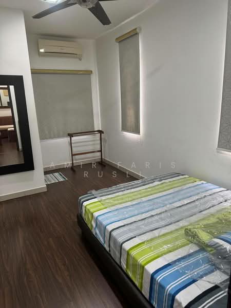 Taman Nusa Idaman untuk Untuk Dijual - RM 1,200,000, Apr 2026 - Bedroom - PropertyGuru.com.my