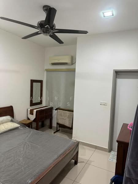Taman Nusa Idaman untuk Untuk Dijual - RM 1,200,000, Apr 2026 - Bedroom - PropertyGuru.com.my