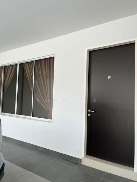 Iconia Garden Residence (Precinct A) @ Taman Impian Emas untuk Untuk Disewa - RM 2,700 /bulan, Apr 2026 - Entrance - PropertyGuru.com.my