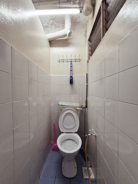 Seri Nilam untuk Untuk Disewa - RM 880 /bulan, Mac 2026 - Bathroom - PropertyGuru.com.my