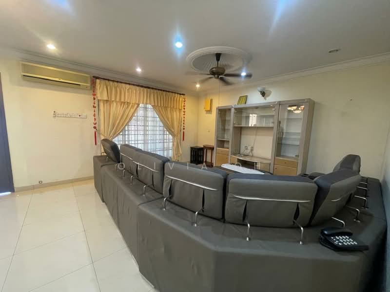2-storey Terraced House for Sale in Seremban (Negeri Sembilan) - OLIVIA OH - Living Room - PropertyGuru.com.my