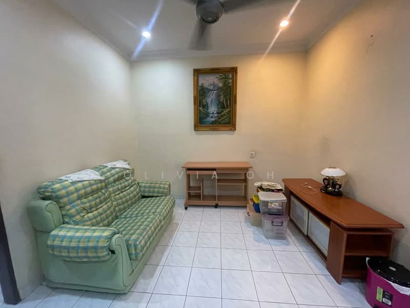 2-storey Terraced House for Sale in Seremban (Negeri Sembilan) - OLIVIA OH - Living Room - PropertyGuru.com.my