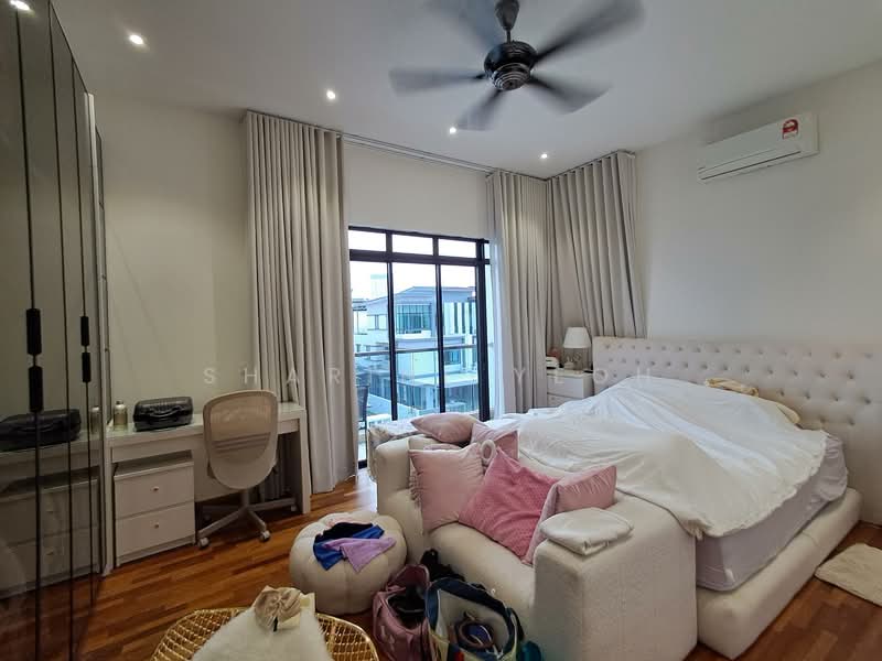 3-storey Terraced House for Sale in Setia Alam (Selangor) - Sharine Yeoh - Bedroom - PropertyGuru.com.my