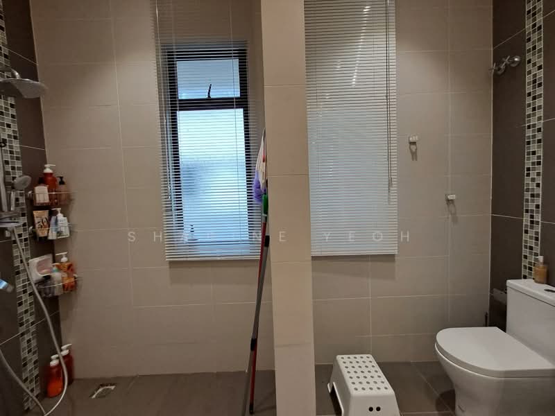 3-storey Terraced House for Sale in Setia Alam (Selangor) - Sharine Yeoh - Bathroom - PropertyGuru.com.my