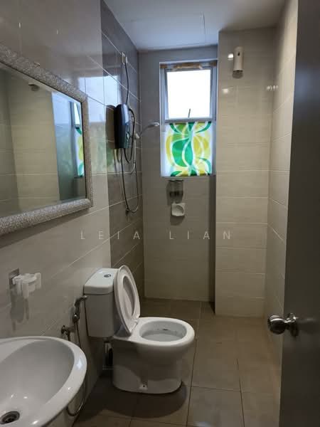 Service Residence for Rent at Bsp Skypark - Leia Lian - Bathroom - PropertyGuru.com.my