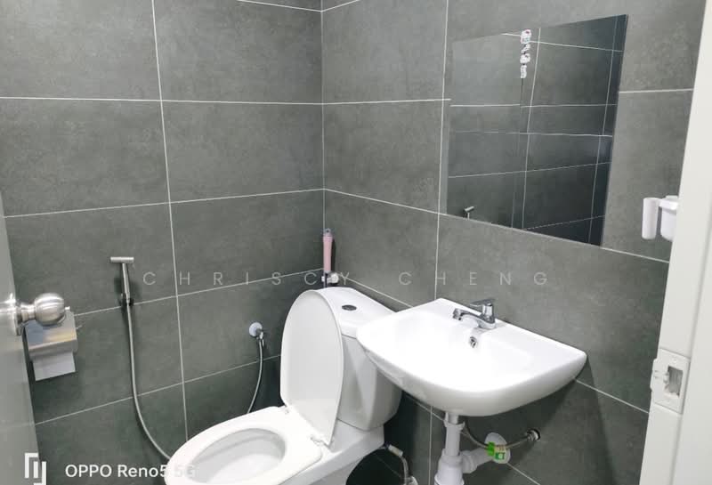 Midas @ Seri Alam untuk Untuk Dijual - RM 380,000, Mac 2026 - Bathroom - PropertyGuru.com.my