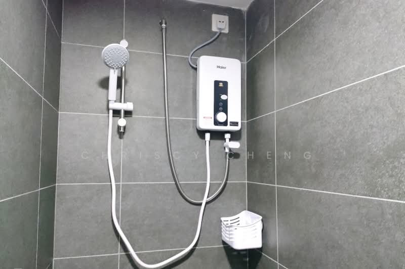 Midas @ Seri Alam untuk Untuk Dijual - RM 380,000, Mac 2026 - Bathroom - PropertyGuru.com.my