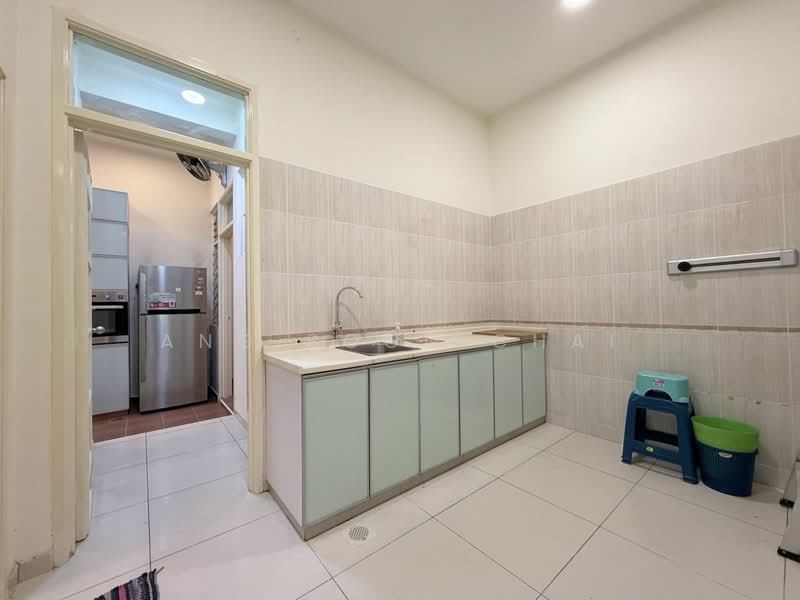 Cluster House for Rent in Bukit Indah (Iskandar Puteri (Nusajaya)) - Ang Boon Chai - Kitchen - PropertyGuru.com.my