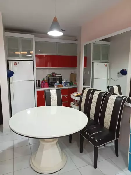 Plaza Menjalara untuk Untuk Disewa - RM 1,999 /bulan, Mac 2026 - Kitchen - PropertyGuru.com.my
