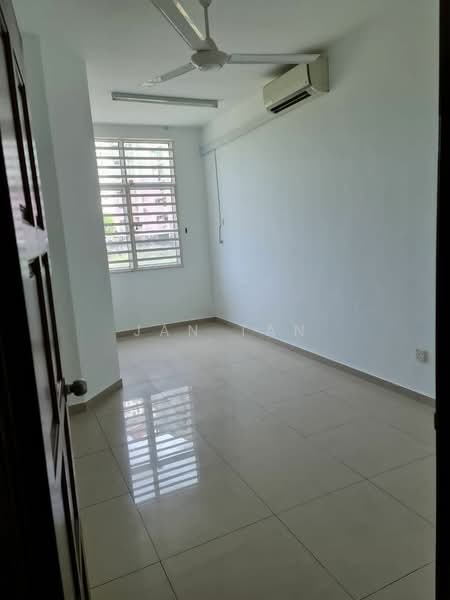 Desa Scoland - 2/ Terrace House @ Lumba Kuda Jelutong untuk Untuk Dijual - RM 1,380,000, Mac 2026 - Interior - PropertyGuru.com.my