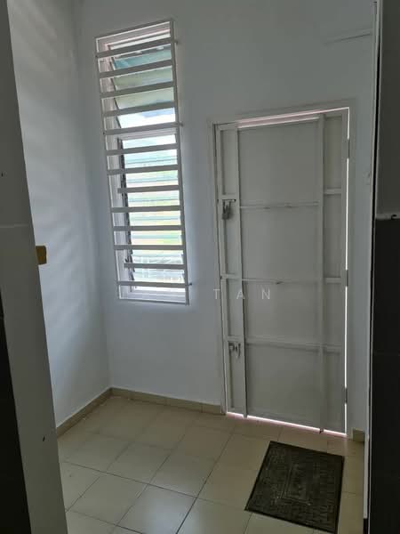 Desa Scoland - 2/ Terrace House @ Lumba Kuda Jelutong untuk Untuk Dijual - RM 1,380,000, Mac 2026 - Entrance - PropertyGuru.com.my