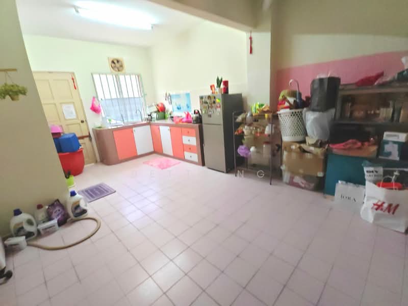 For Sale - Puteri Wangsa