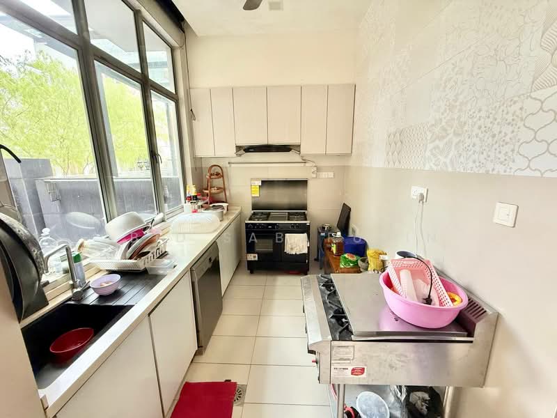 Semi-Detached House for Sale in Ampang (Selangor) - Abid Sabarudin - Kitchen - PropertyGuru.com.my