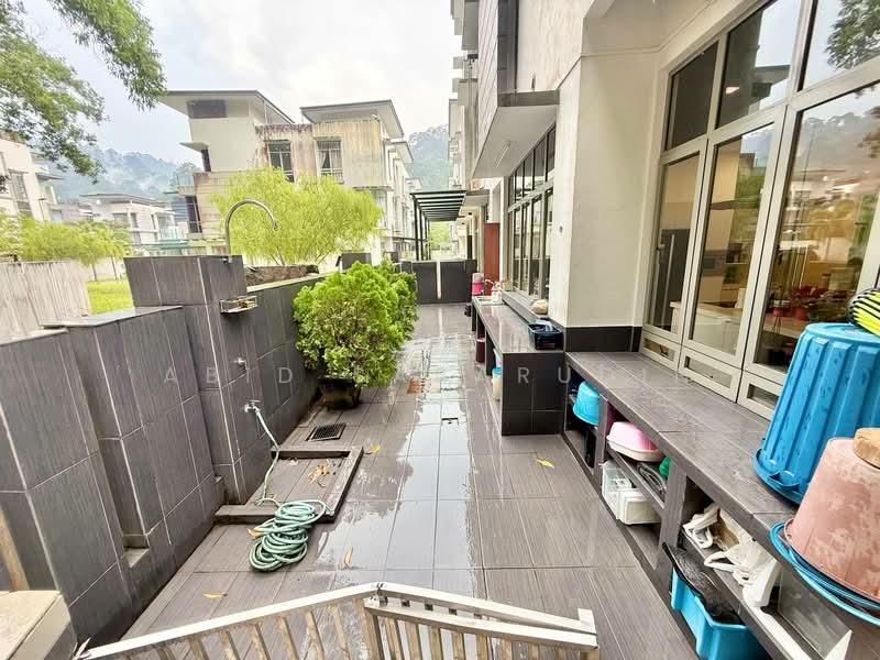 Semi-Detached House for Sale in Ampang (Selangor) - Abid Sabarudin - Exterior - PropertyGuru.com.my