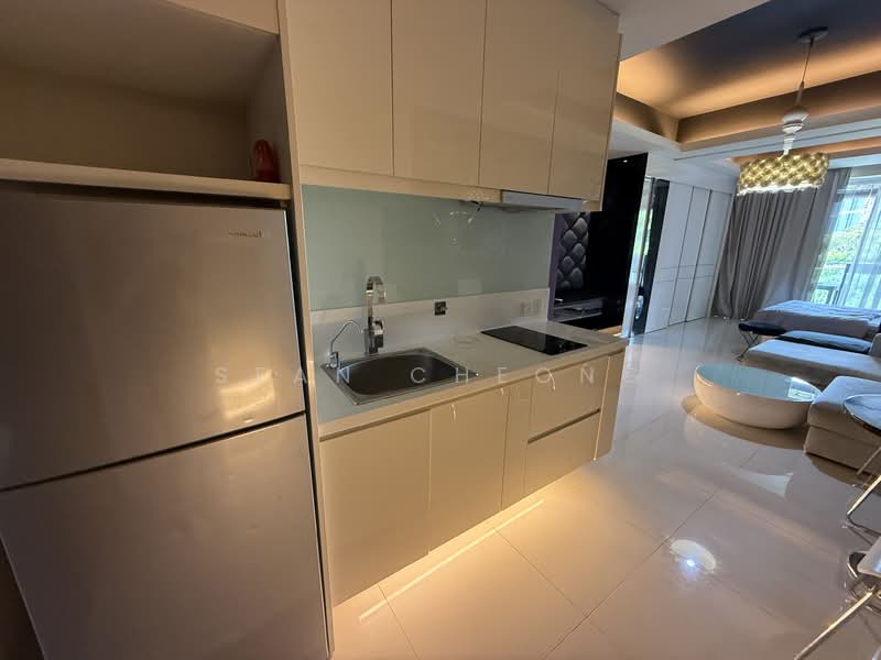 Service Residence for Sale at Chelsea @ Plaza Damas 3 - Sean Cheong - Kitchen - PropertyGuru.com.my