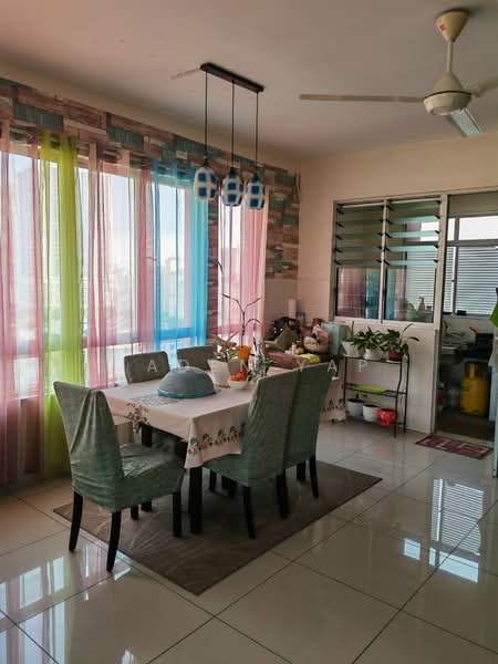 Service Residence for Sale at Platinum Lake PV 21 - Jaden Yap - Dining Room - PropertyGuru.com.my