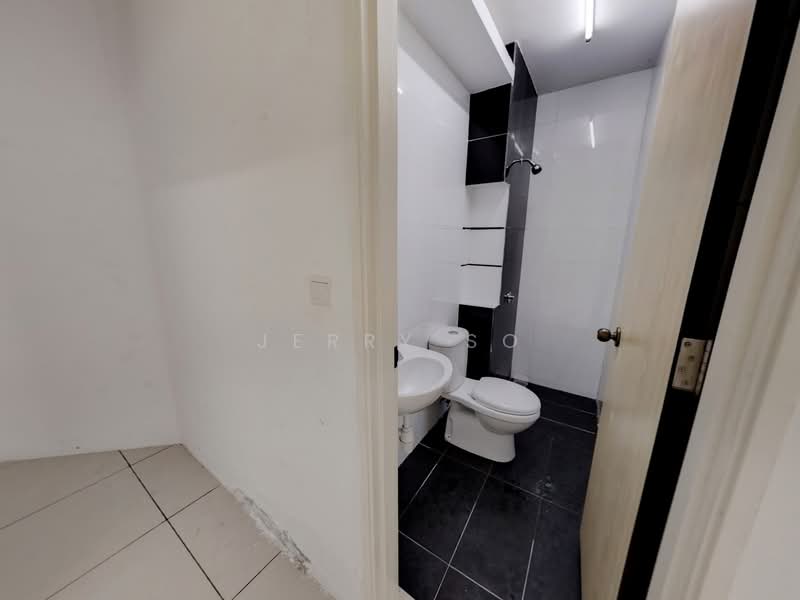 The Clovers untuk Untuk Disewa - RM 1,650 /bulan, Mac 2026 - Bathroom - PropertyGuru.com.my