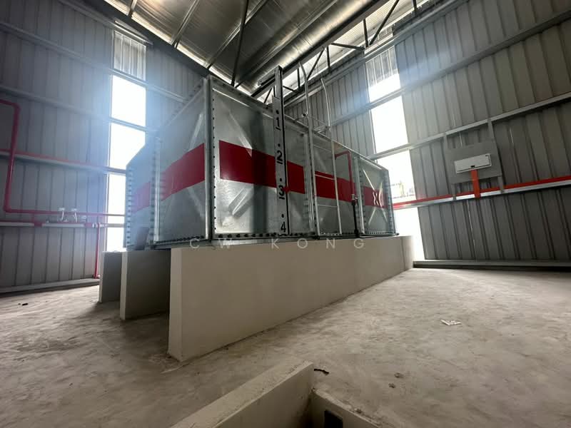 Warehouse for Rent in Kampung Baru Sungai Buloh (Sungai Buloh) - CW Kong - Interior - PropertyGuru.com.my