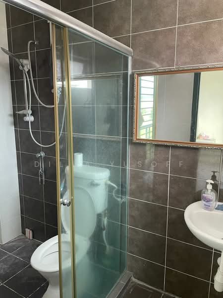 Suria Residence untuk Untuk Dijual - RM 309,000, Mac 2026 - Bathroom - PropertyGuru.com.my