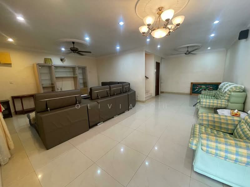 Taman Bukit Kepayang untuk Untuk Disewa - RM 2,200 /bulan, Mac 2026 - Living Room - PropertyGuru.com.my