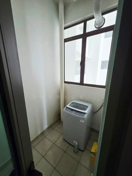 Tree Sparina untuk Untuk Disewa - RM 1,800 /bulan, Apr 2026 - Balcony - PropertyGuru.com.my