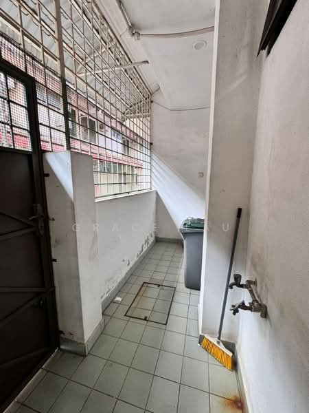 Taman Suria untuk Untuk Disewa - RM 2,500 /bulan, Mac 2026 - Exterior - PropertyGuru.com.my
