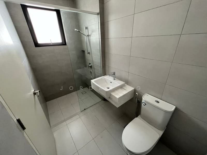 Semi-Detached House for Sale in Telok Panglima Garang (Selangor) - Jordan Ng - Bathroom - PropertyGuru.com.my
