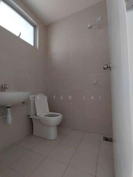 1-storey Terraced House for Sale in Seremban 2 (Negeri Sembilan) - Kester Lai - Bathroom - PropertyGuru.com.my
