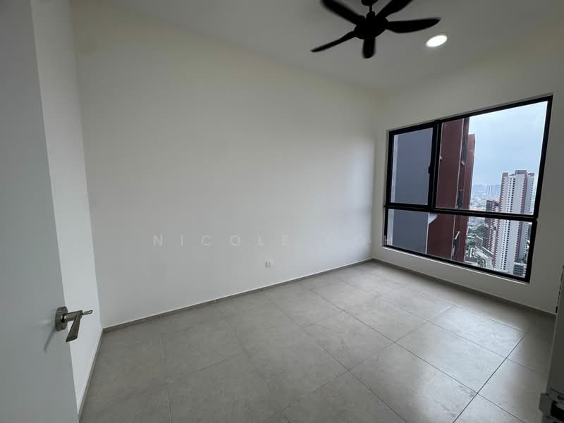 Condominium for Sale at EdgeWood Residences @ SkySanctuary - Nicole Goh - Bedroom - PropertyGuru.com.my